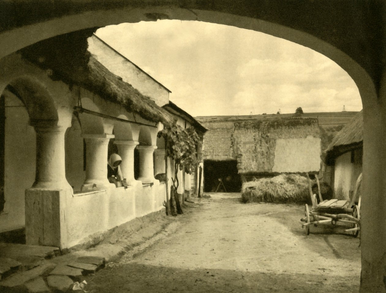Arkadenhof, Oberschützen, Burgenland, Itävalta, vuodelta 1935. tekijältä Unbekannt