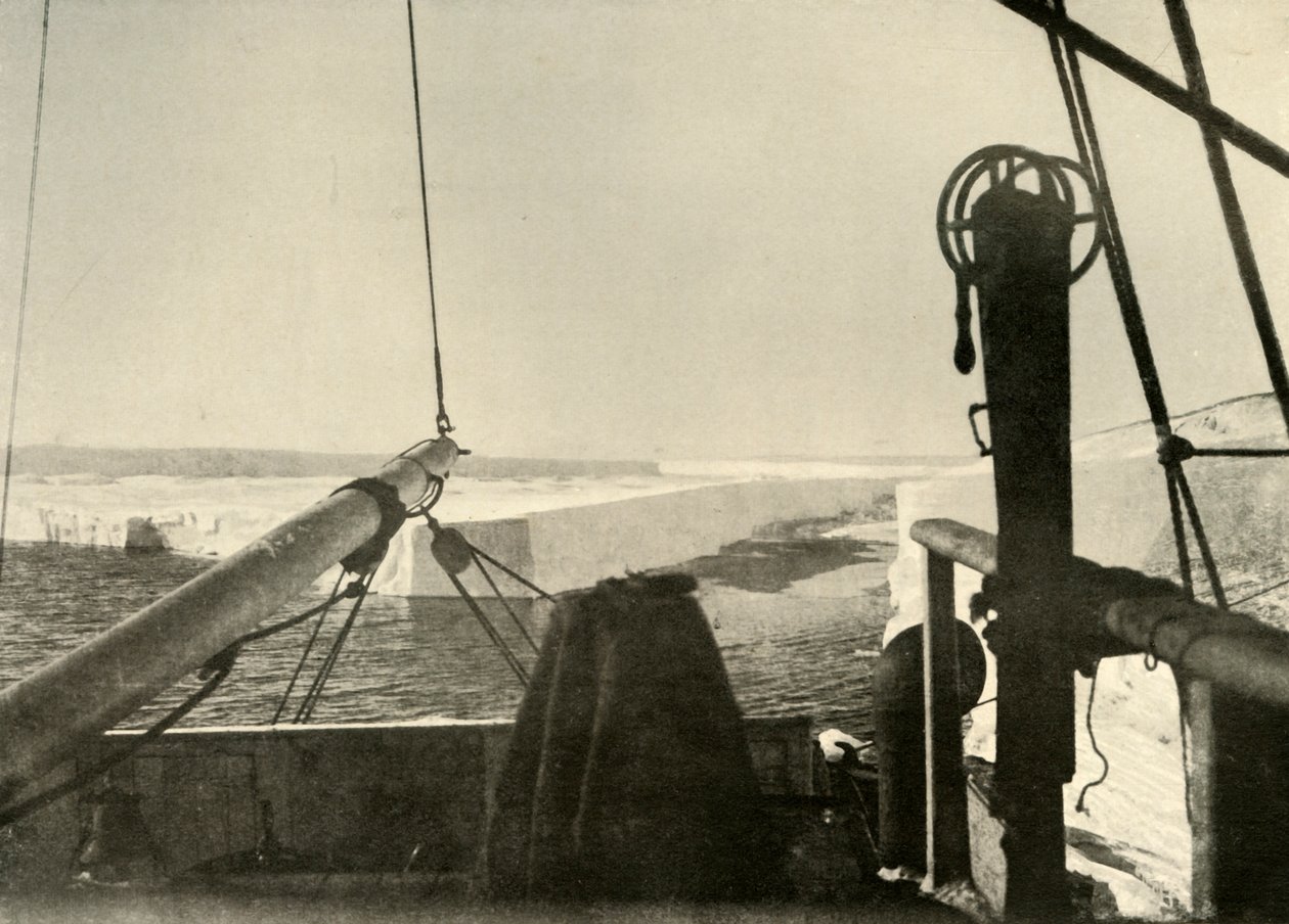 Barrier Edge Breaking Away neljä mailia etelään Hut Pointista, c1908, 1909 tekijältä Unbekannt