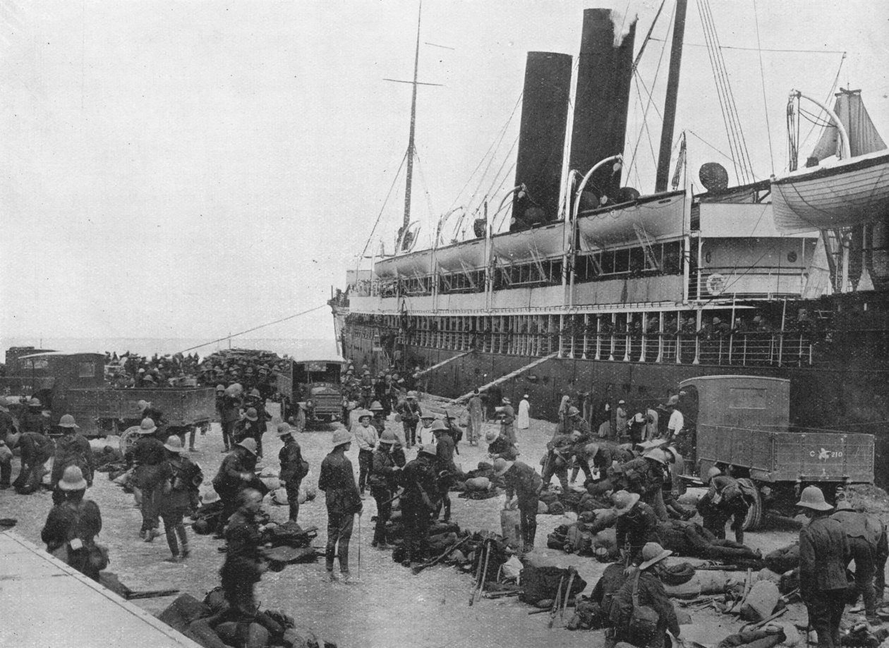 Dardanellien retkikunta lähtee: Kuljetus lastataan Aleksandriaan, 1915 tekijältä Unbekannt