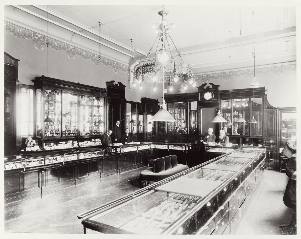 Faberge Emporium (m/w kuva) tekijältä Unbekannt
