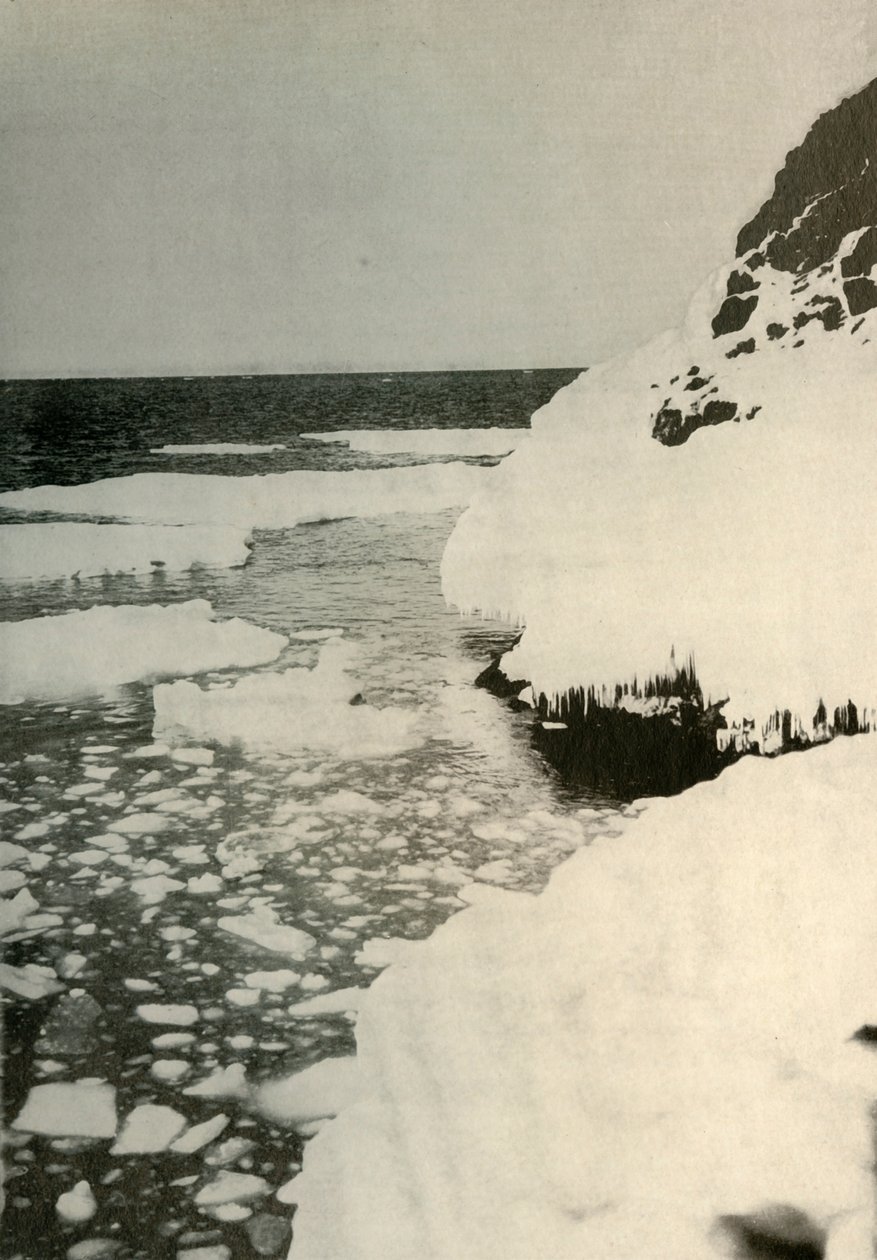 Ensimmäinen laskeutumispaikka, jossa näkyy lahden jään murtuminen ja ajautuminen pohjoiseen, 1908, 1909 tekijältä Unbekannt