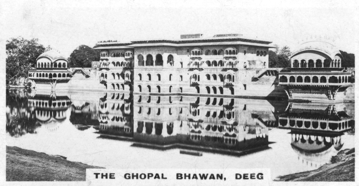 The Ghopal Bhawan, Deeg, Rajasthan, Intia, vuodelta 1925 tekijältä Unbekannt