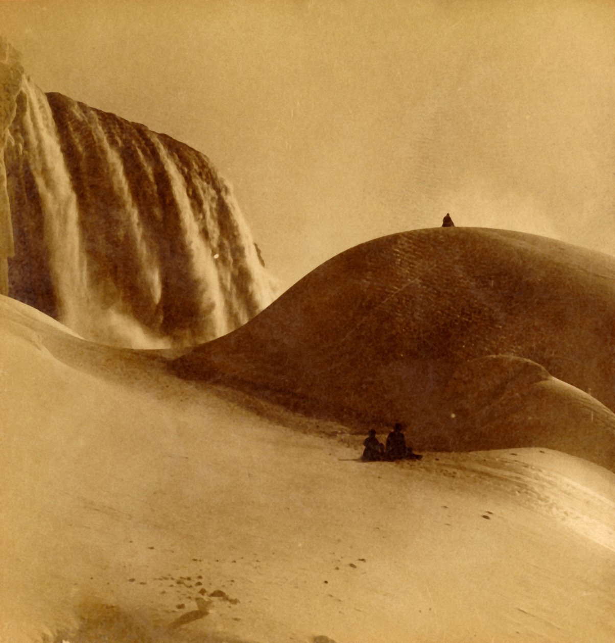 The Great Ice Mountain, Niagara, U.S.A., c1900. tekijältä Unbekannt