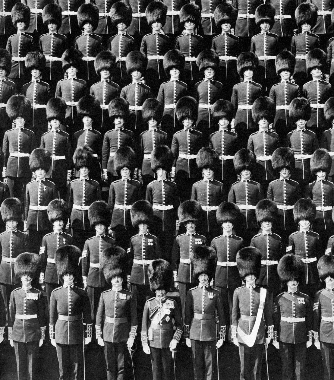 Kuningas ja hänen vartijansa, 1935 tekijältä Unbekannt