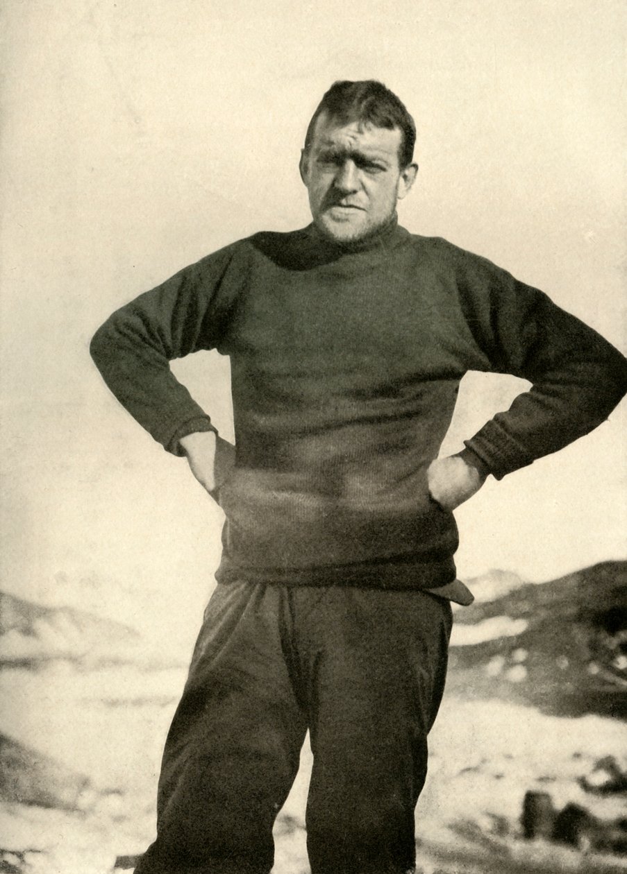 The Leader of Expedition in Winter Garb, c1908, 1909 tekijältä Unbekannt