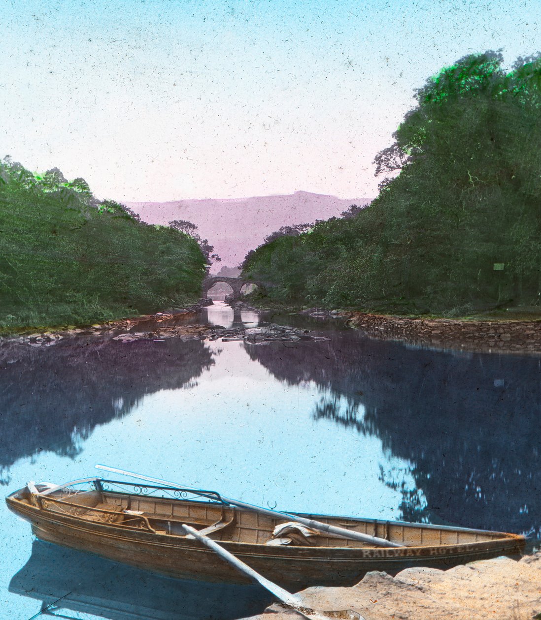 The Meeting of the Waters, Killarney, 1910 tekijältä Unbekannt