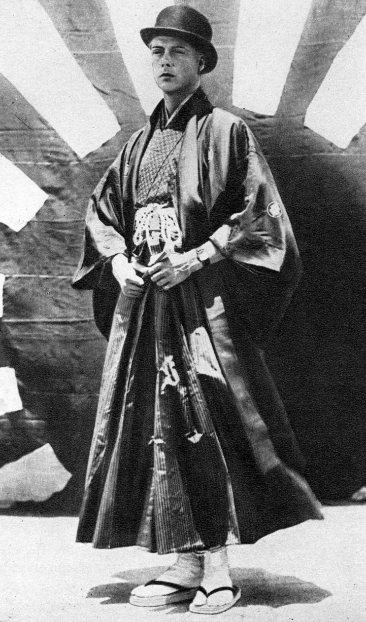 Walesin prinssi japanilaisessa asussa, Japani, 1922 tekijältä Unbekannt