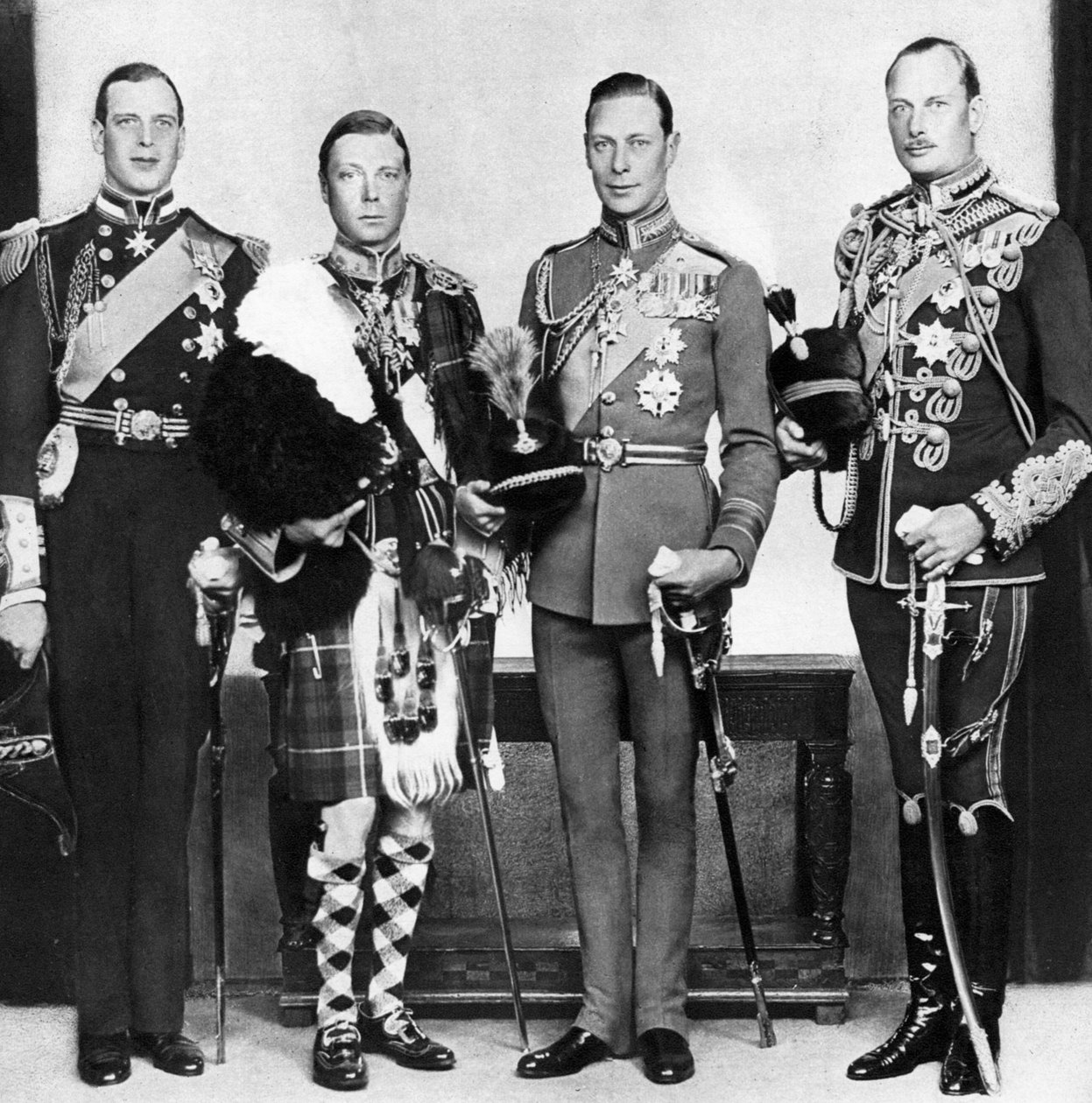Walesin prinssi veljiensä kanssa, 1930-luku tekijältä Unbekannt