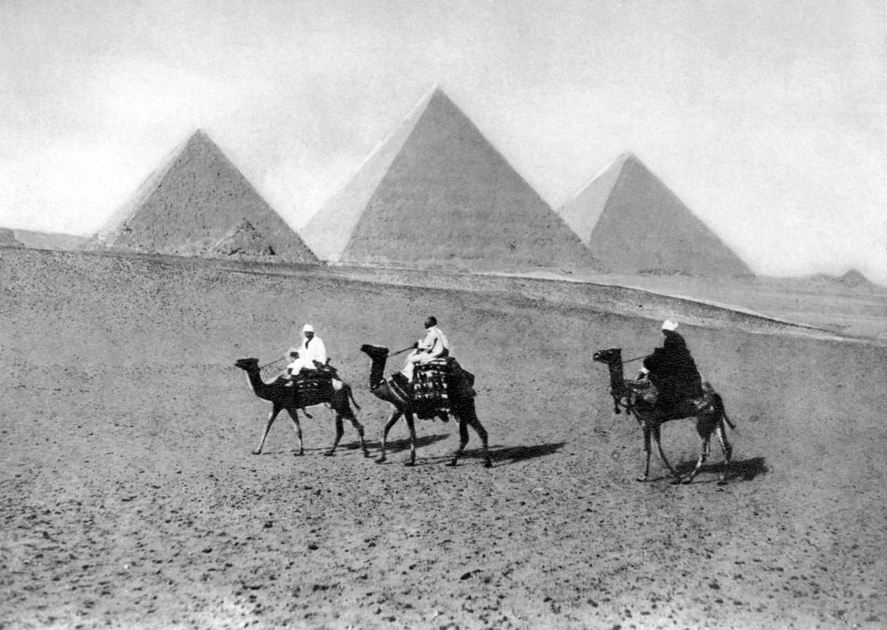 Gizan pyramidit, Kairo, Egypti, 1920-luku tekijältä Unbekannt