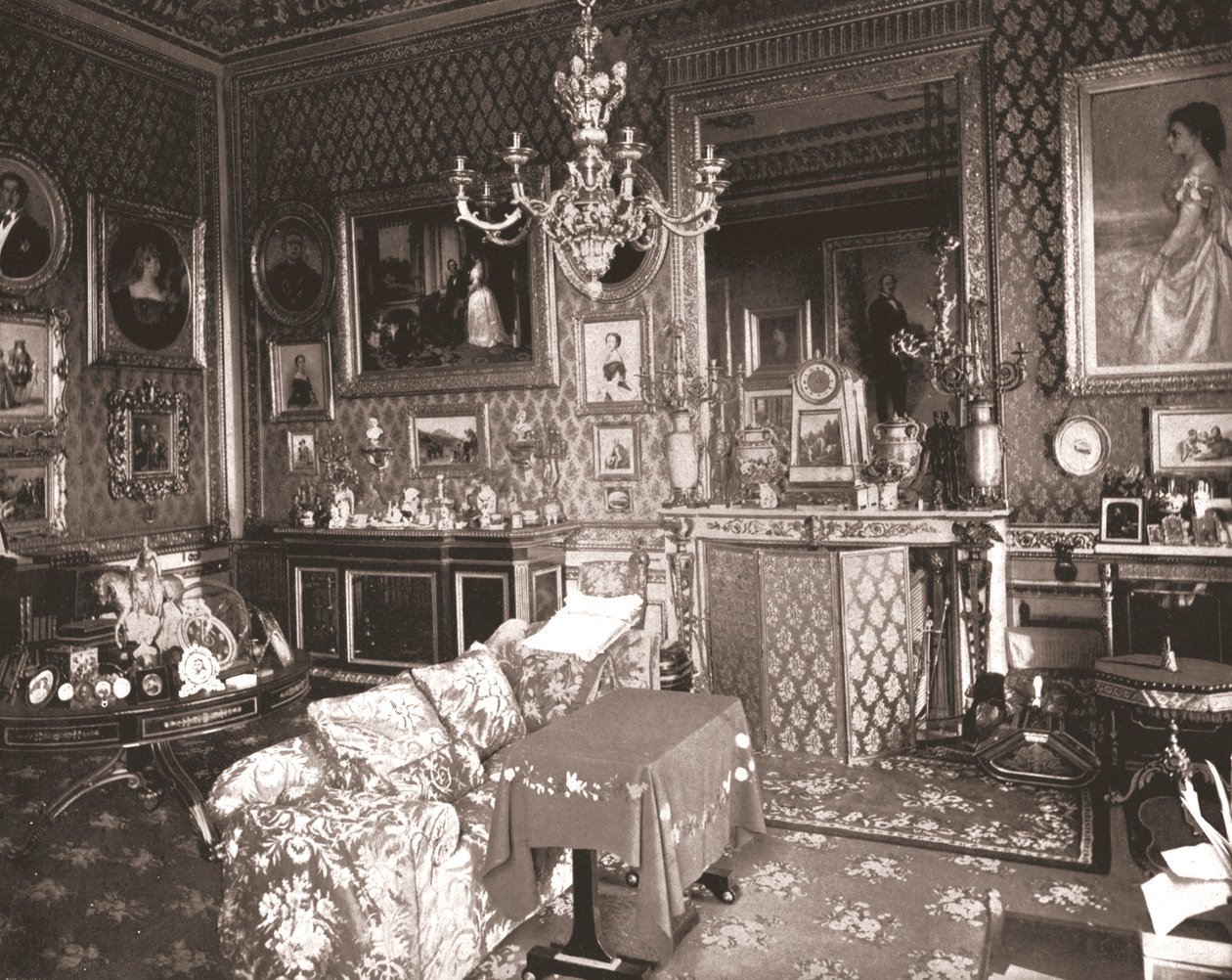 Queens Sitting Room, Windsorin linna, Berkshire, 1894. tekijältä Unbekannt