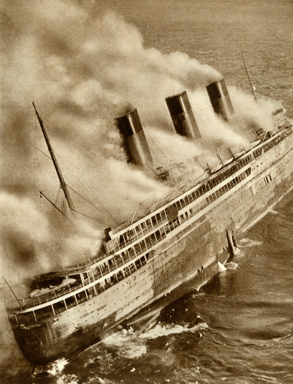 SS LAtlantique tulessa, 1933, 1935. tekijältä Unbekannt