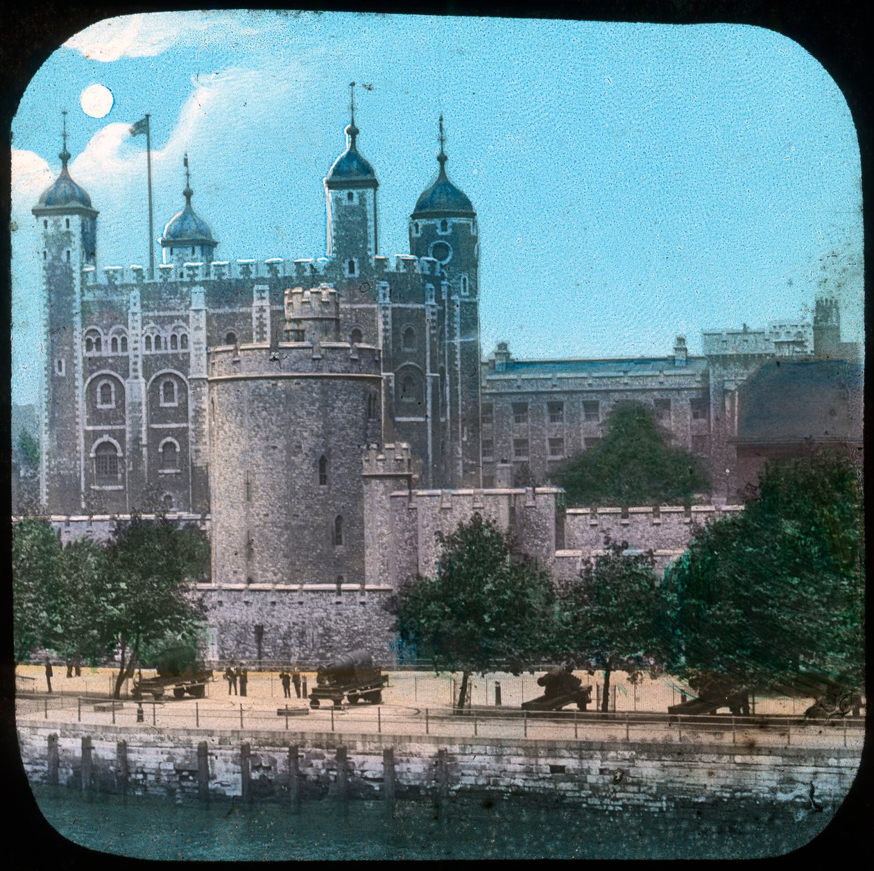 Lontoon Tower yöllä, 1800-luvun lopulla tai 1900-luvun alussa tekijältä Unbekannt