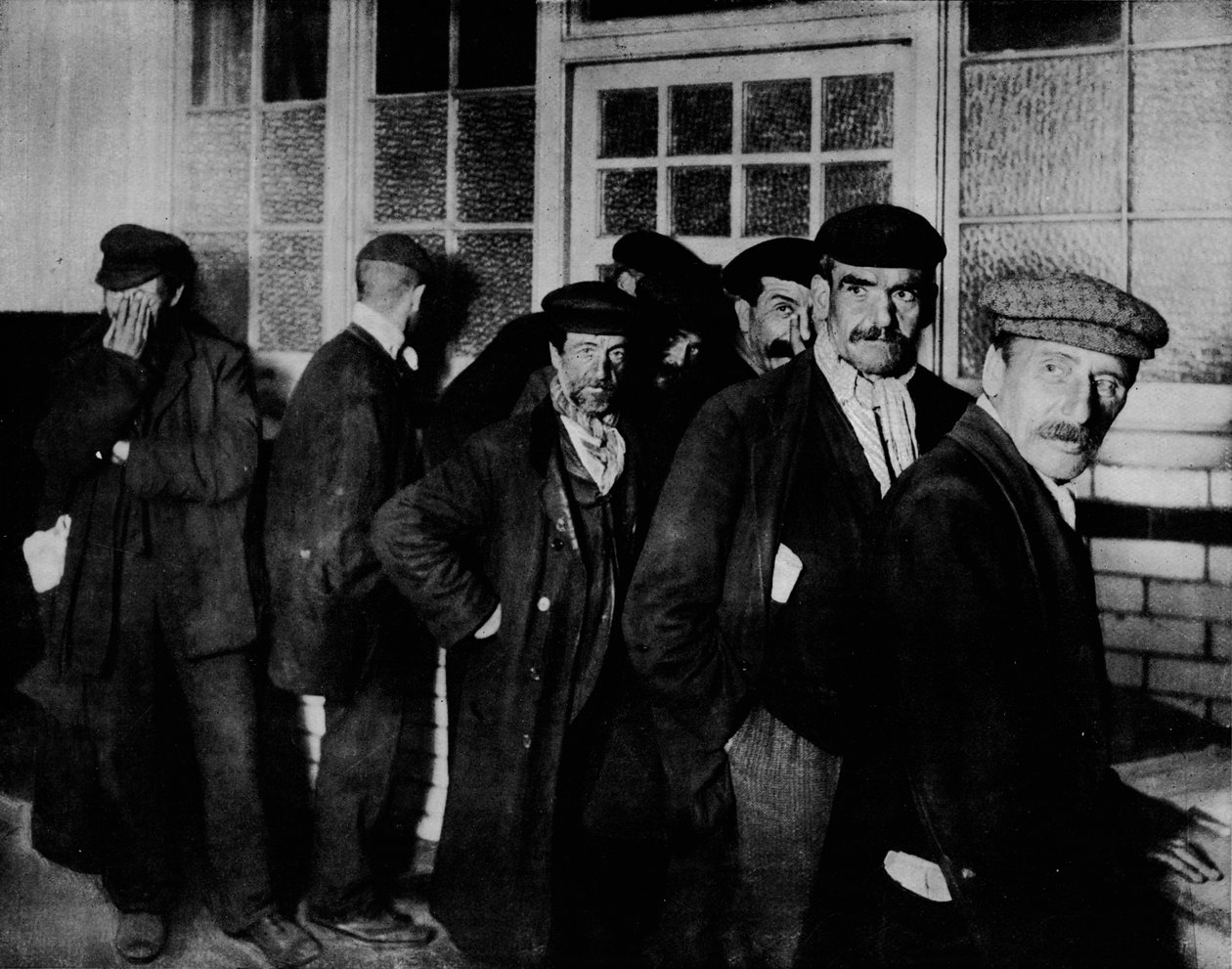 Työttömät ja työttömät, c1911, 1911 tekijältä Unbekannt