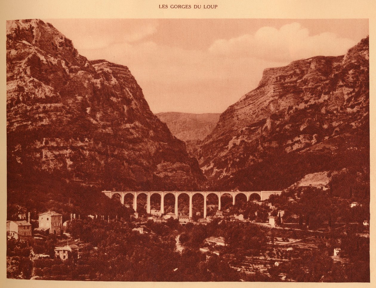 Viadukti ja pääsy rotkolle, 1930. tekijältä Unbekannt