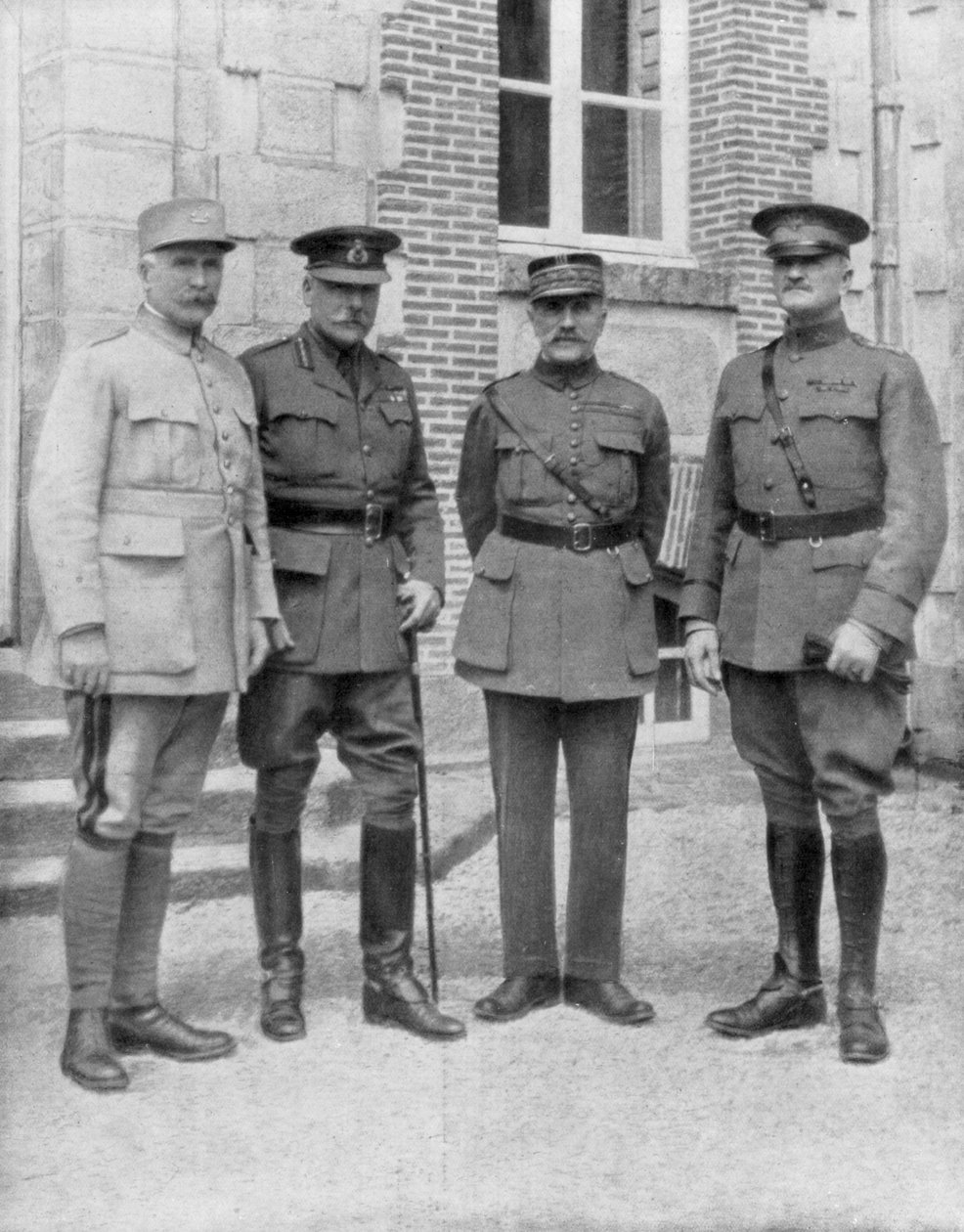 Neljä liittoutuneiden komentajaa, Chateau Bombon, Ranska, 1918 tekijältä Unbekannt