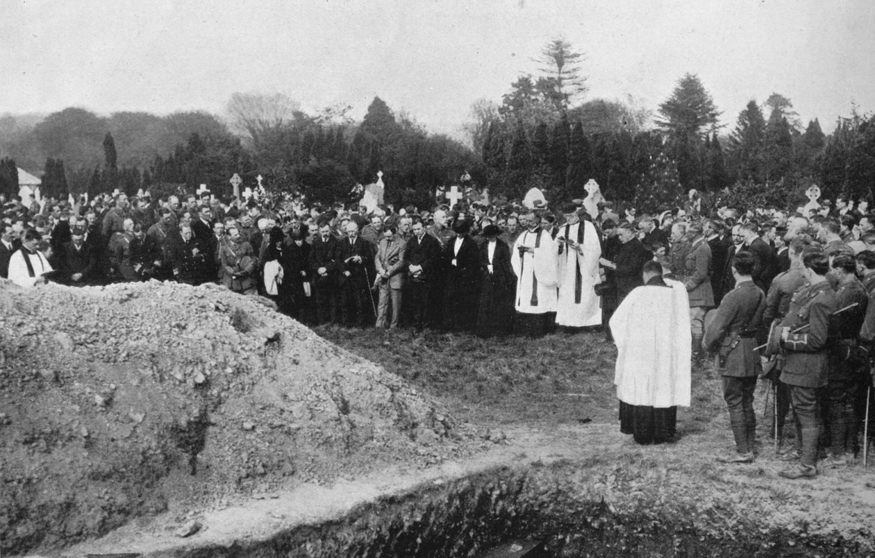 Joidenkin Lusitanian uhrien hautajaiset Queenstownissa, 1915 tekijältä Unbekannt