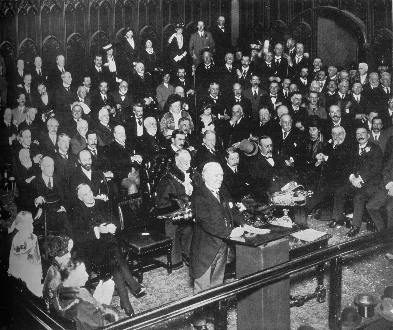 Sotalainan käynnistäminen 1915 tekijältä Unbekannt