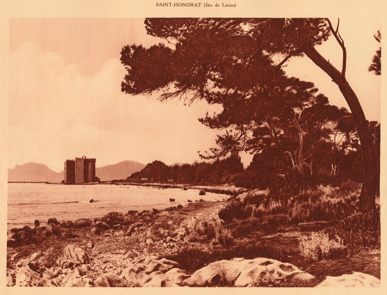 Vanha luostari, Saint-Honorat, 1930. tekijältä Unbekannt