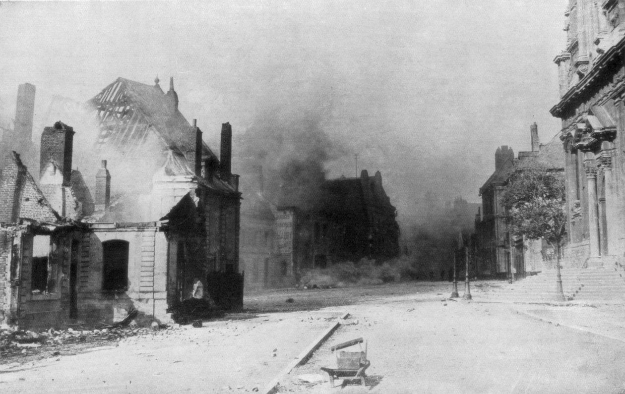 Cambrain rauniot, Ranska, ensimmäinen maailmansota, 1918 tekijältä Unbekannt