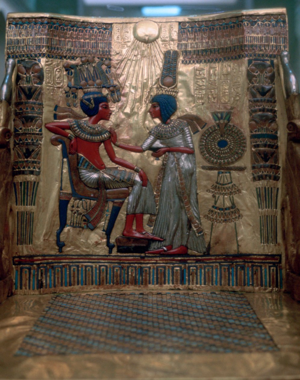 Tutankhamonin valtaistuin, yksityiskohta, egyptiläinen, 18. dynastia tekijältä Unbekannt