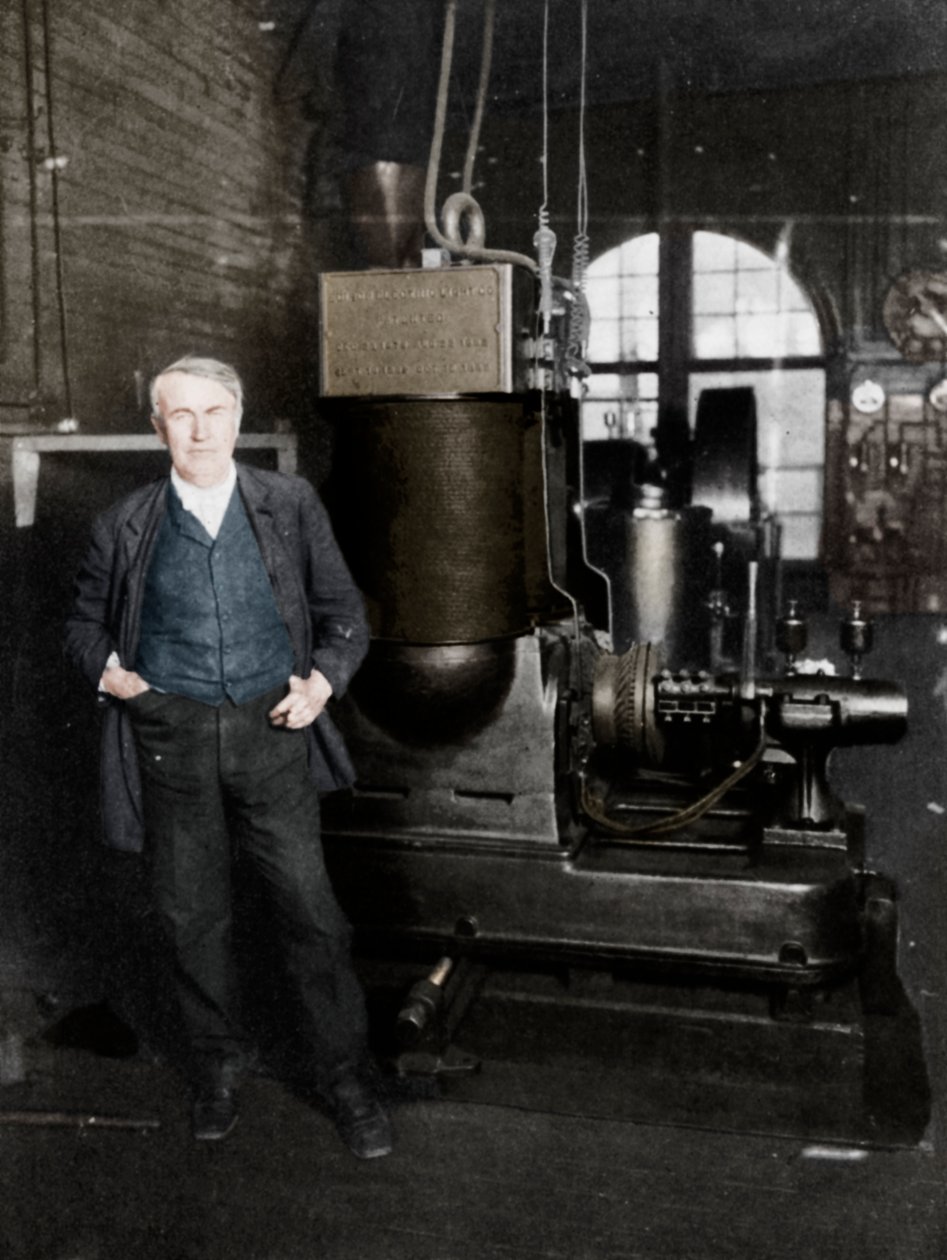 Thomas Alva Edison, amerikkalainen keksijä, ensimmäisellä sähkövalon tuotantodynamollaan, 1880-luku tekijältä Unbekannt