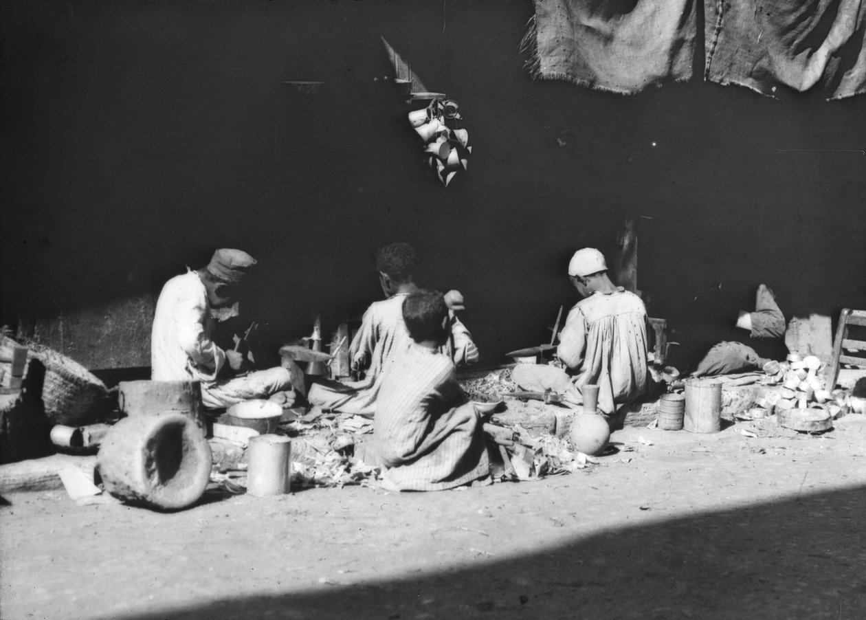 Tinatyöläiset, Kairo, Egypti, 1800-luvun loppu tai 1900-luvun alku tekijältä Unbekannt