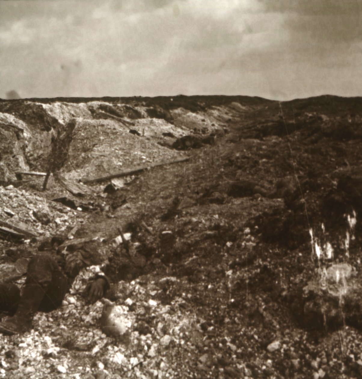 Trenches, Somme, Pohjois-Ranska, c1914-c1918 tekijältä Unbekannt