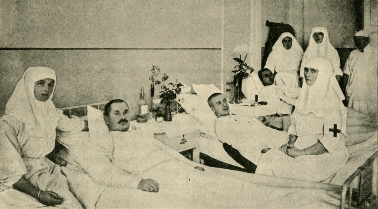 Tsaariina Alexandra hoitaa haavoittuneita sotilaita, 1914, n. 1920. tekijältä Unbekannt