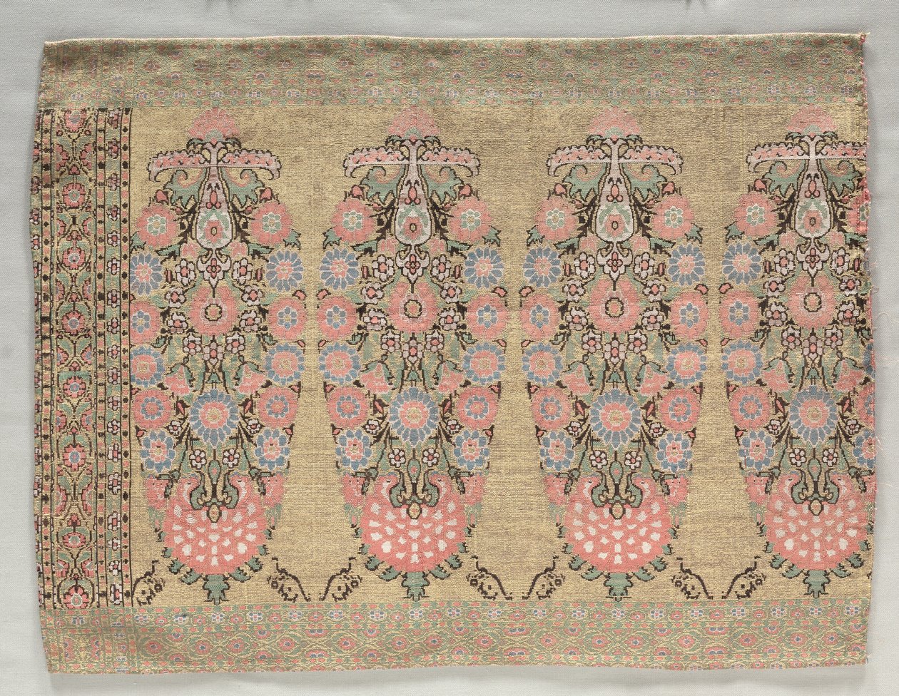 Kaksi kappaletta huivista, 1700-luku. tekijältä Unbekannt