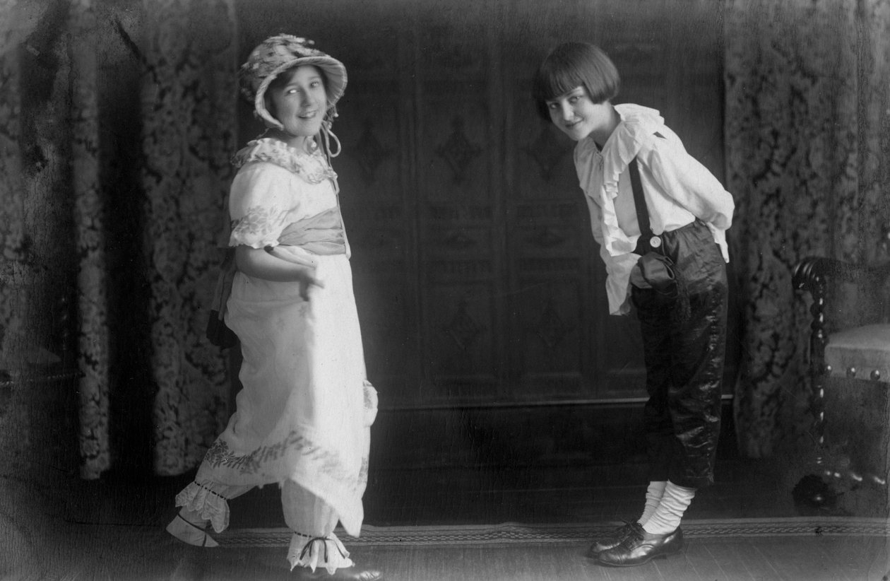 Kaksi lasta, 1900-luku tekijältä Unbekannt