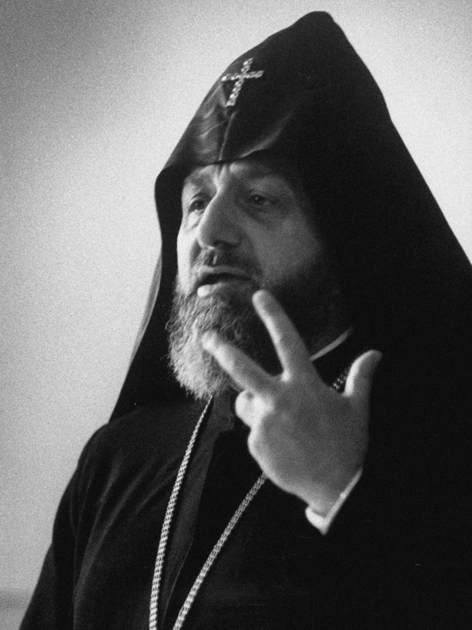 Vazgen I, kaikkien armenialaisten ylin patriarkka ja katolikos tekijältä Unbekannt