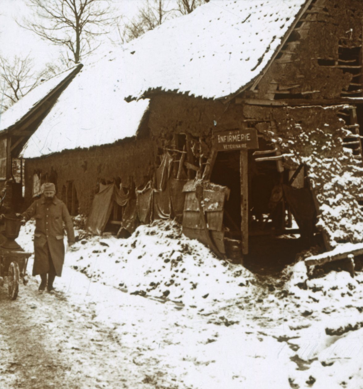 Eläinlääkäriasema hevosille, Calonne, Pohjois-Ranska, c1914-c1918 tekijältä Unbekannt