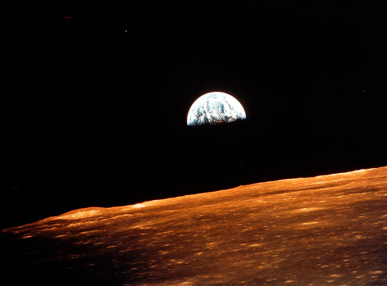 Näkymä Maasta Kuuta kiertävältä Apollo 10:ltä, 1969 tekijältä Unbekannt