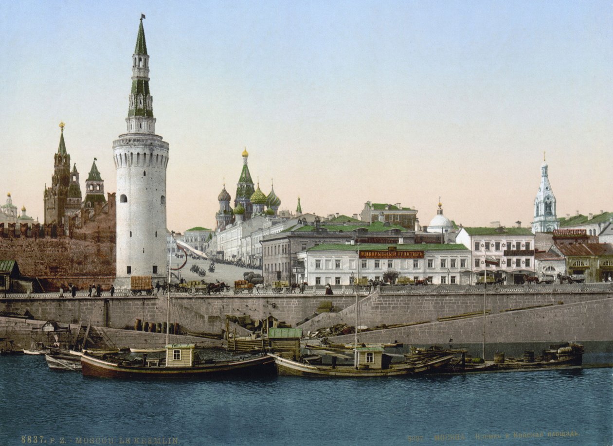 Näkymä Pyhän Vasilin rinteelle, nähtynä Moskva-joelta, Moskova, Venäjä, c1890-c1905 tekijältä Unbekannt