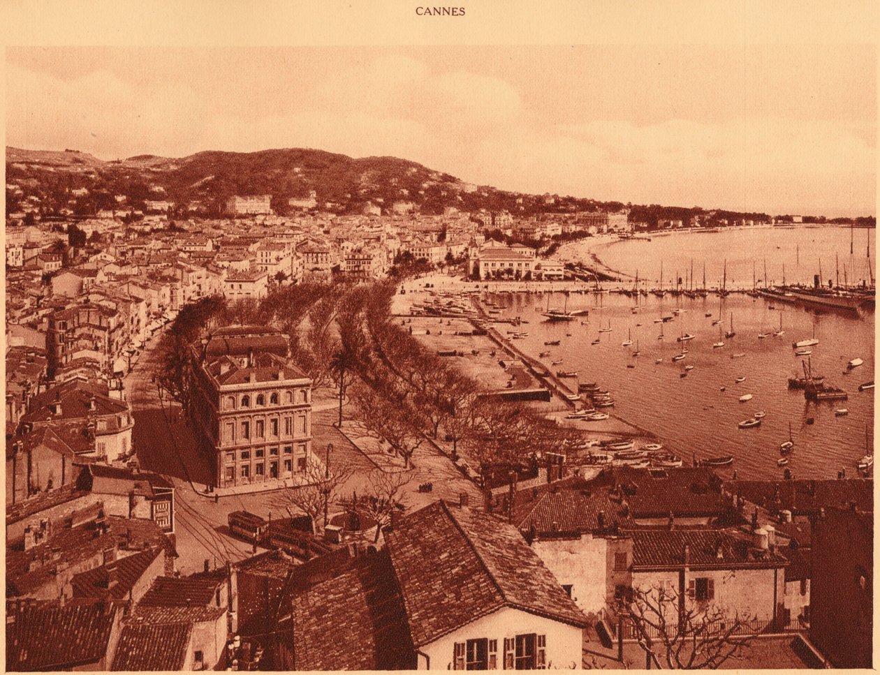 Näkymä Mont Chevalierista, Cannesista, 1930. tekijältä Unbekannt