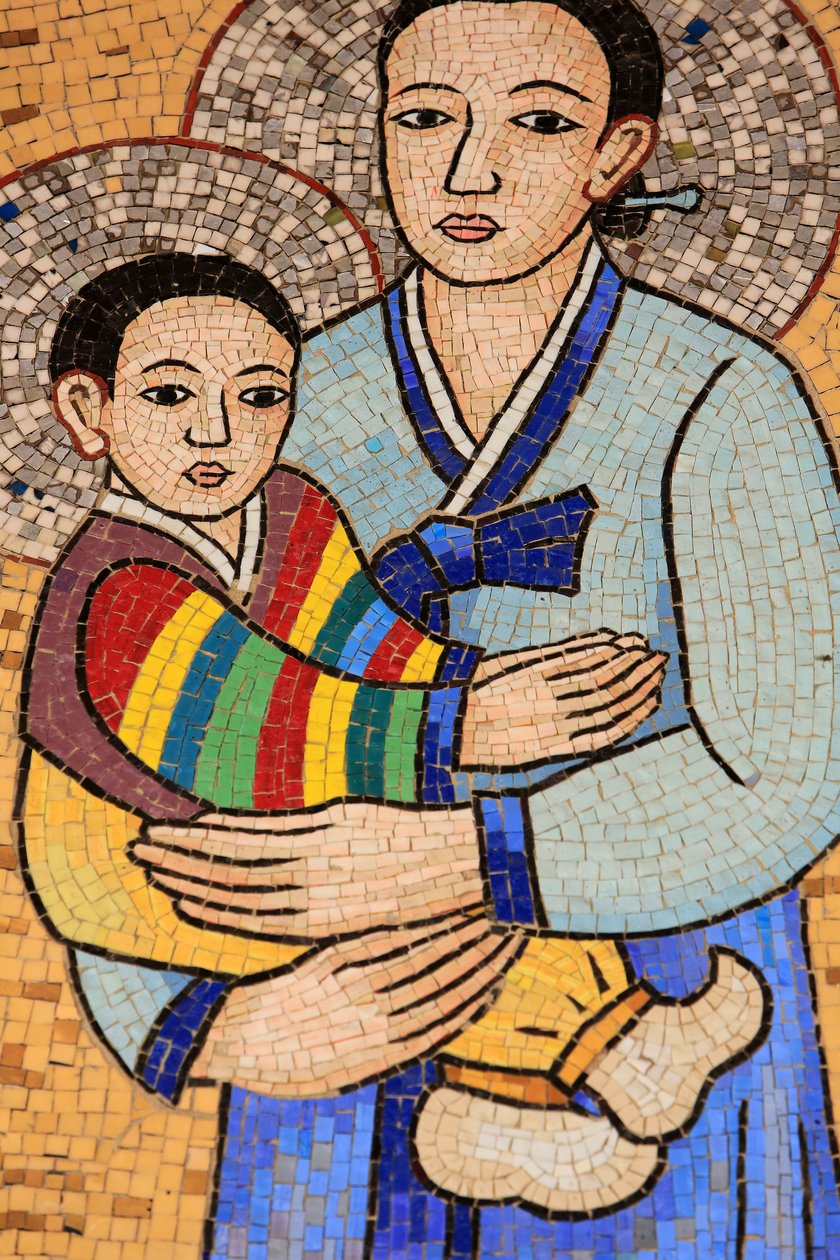 Neitsyt ja lapsi. Korea. Marian ilmestyksen basilika, Nasaret, Israel tekijältä Unbekannt