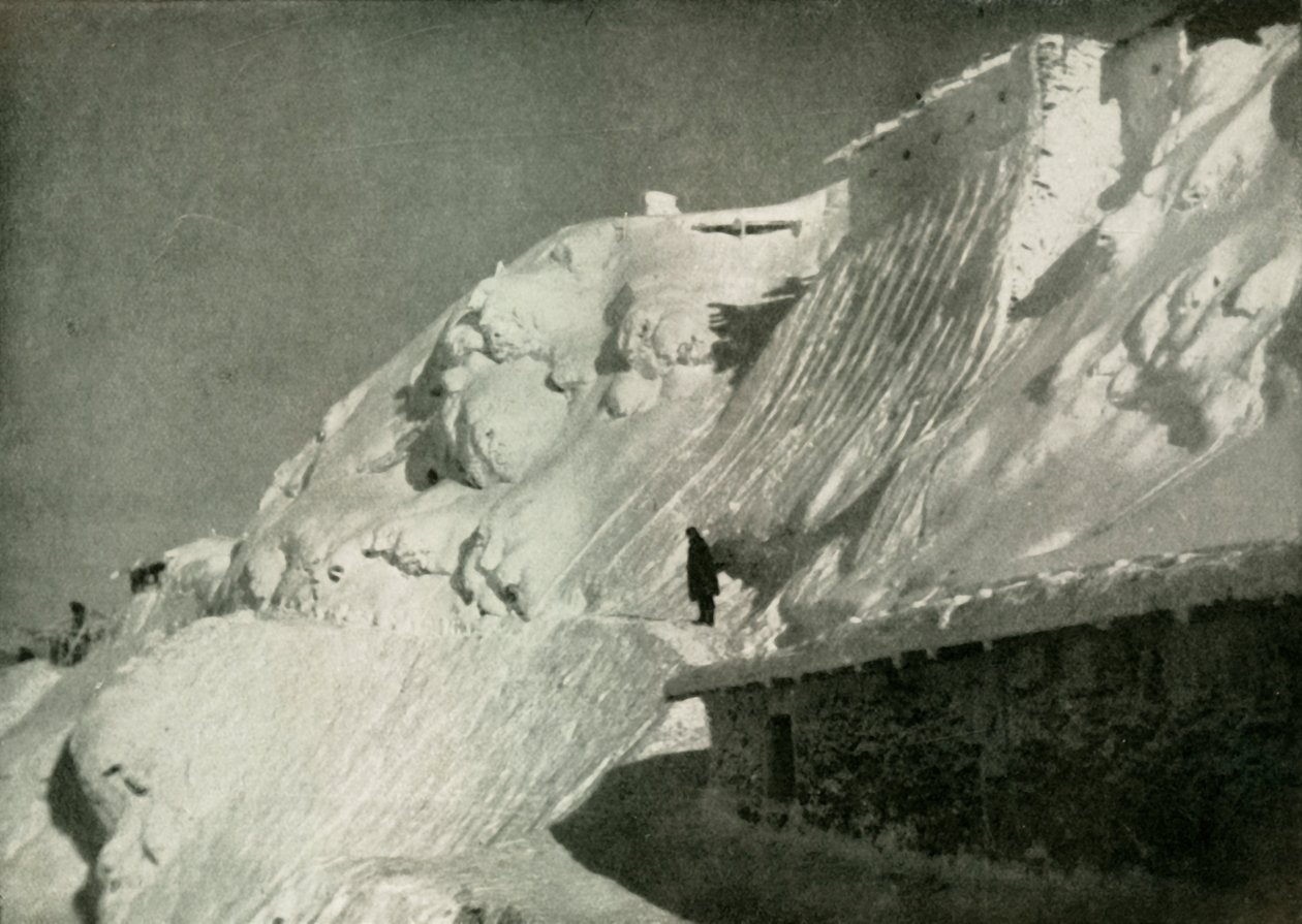 Sota ikuisten lumien keskellä, 1919. tekijältä Unbekannt