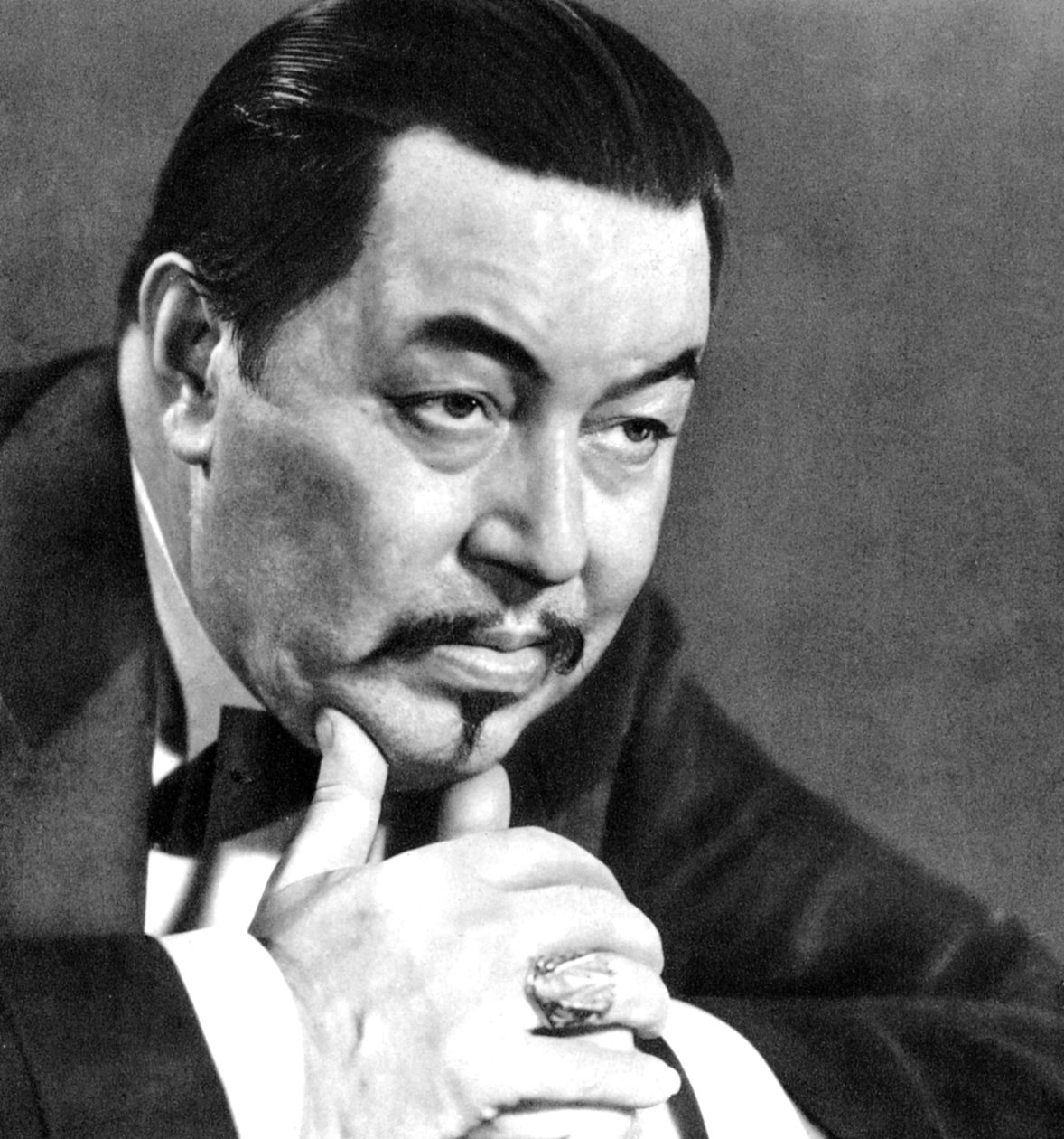 Warner Oland, ruotsalainen näyttelijä, 1934-1935 tekijältä Unbekannt