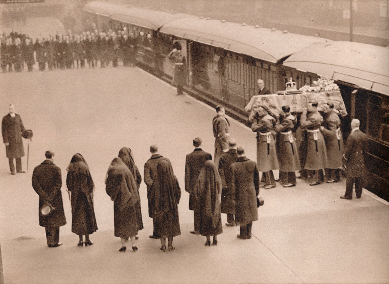 Kuninkaallisen standardin kattaman arkun katsominen, 1936 tekijältä Unbekannt