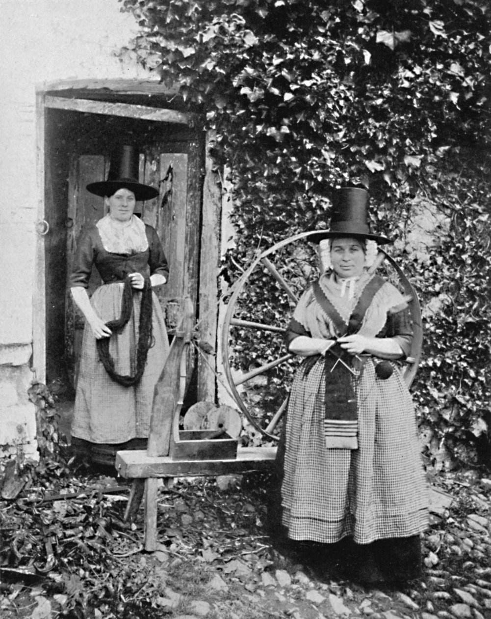 Walesin naiset pyörivällä pyörällä, 1912 tekijältä Unbekannt