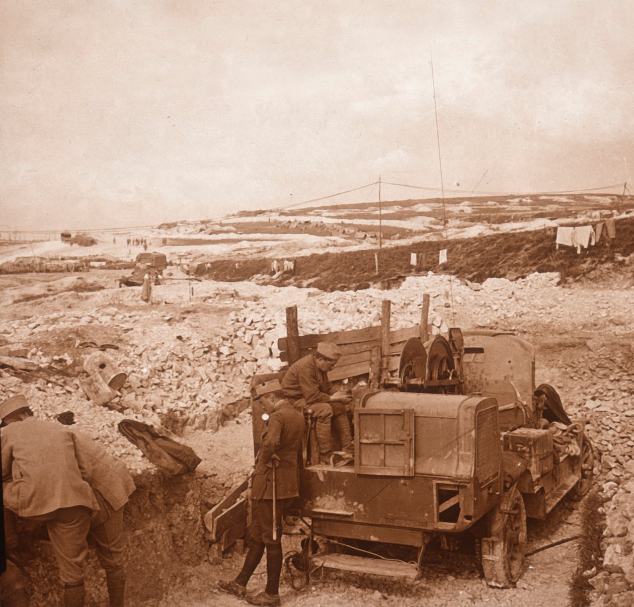 Vinssi padolle ilmapallolle, Genicourt, Pohjois-Ranska, c1914-c1918 tekijältä Unbekannt