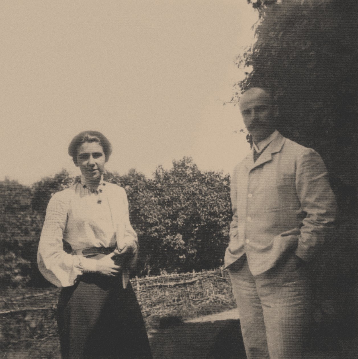 Juri Aleksandrovitš Olsufjev 1878-1938 vaimonsa Sofia Vladimirovnan kanssa, 1900-luku tekijältä Unbekannt