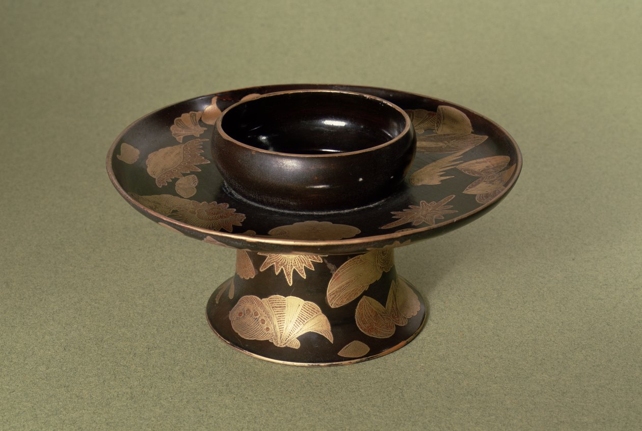Kupiteline Nashiji-koristeella (tekniikka, jossa pinnan alla on epäsäännöllisen muotoisia ja erillään olevia kultafolion paloja), japanilainen, 1800-luku tekijältä Unbekannt Unbekannt