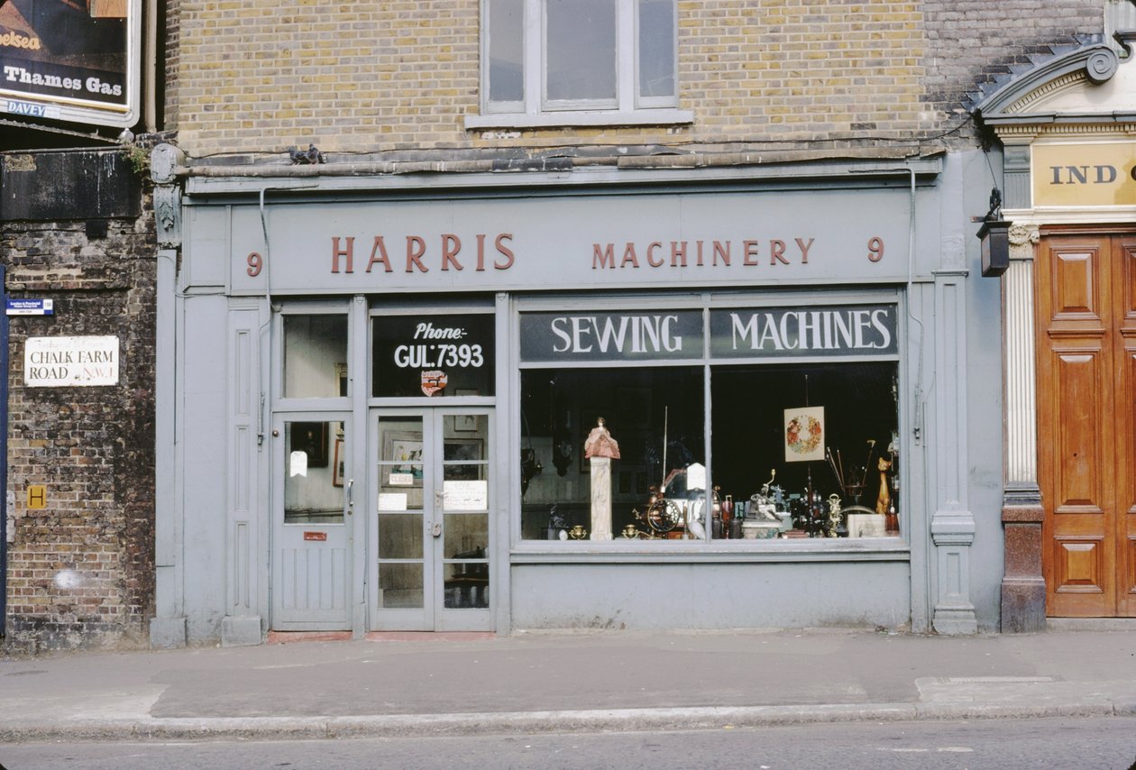 Harris Ompelukoneet, 1967 tekijältä Unbekannt Unbekannt