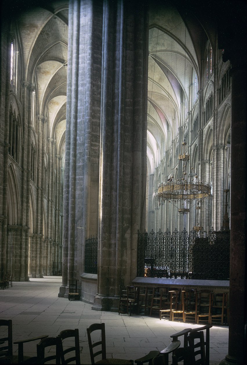 Näkymä sisäpuolelta, Durhamin katedraali, rakennettu 1093-1289 tekijältä Unbekannt Unbekannt