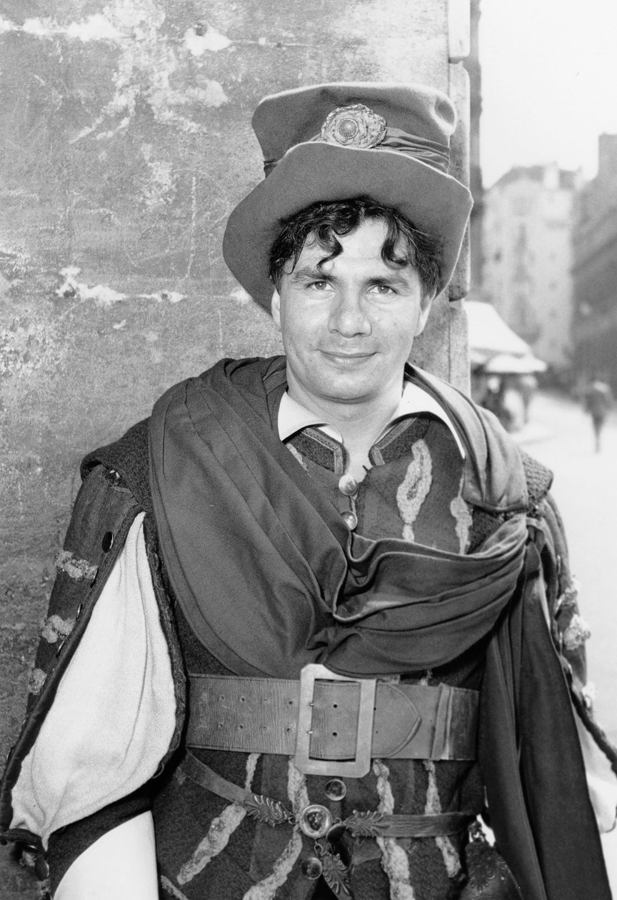 Ranskalainen näyttelijä Michel Galabru Teatterin konservatoriossa heinäkuussa 1950 tekijältä Unbekannt Unbekannt