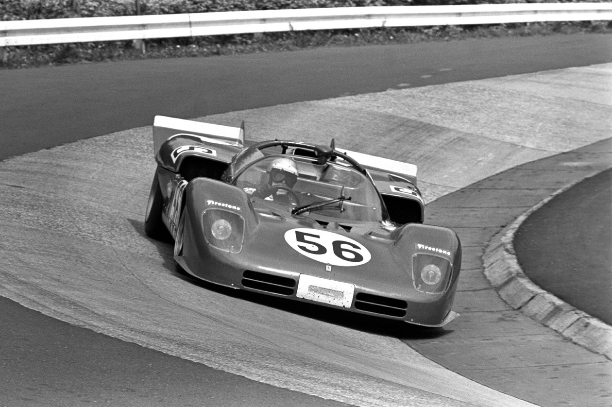 John Surtees-Peter Schetty-Jacky Ickxin Ferrari 512 Spyder tekijältä Unbekannt Unbekannt