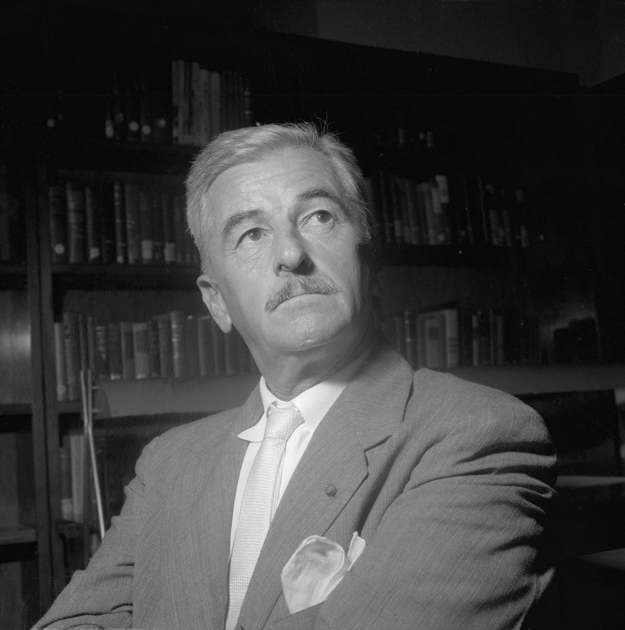 Amerikkalainen kirjailija William Faulkner, 14. syyskuuta 1955 tekijältä Unbekannt Unbekannt
