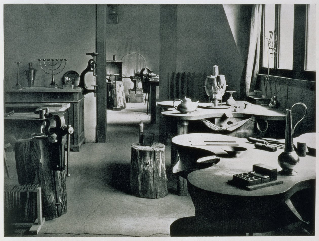 Metallipaja, Bauhausin työpajoista, Weimar, 1923 tekijältä Unbekannt Unbekannt