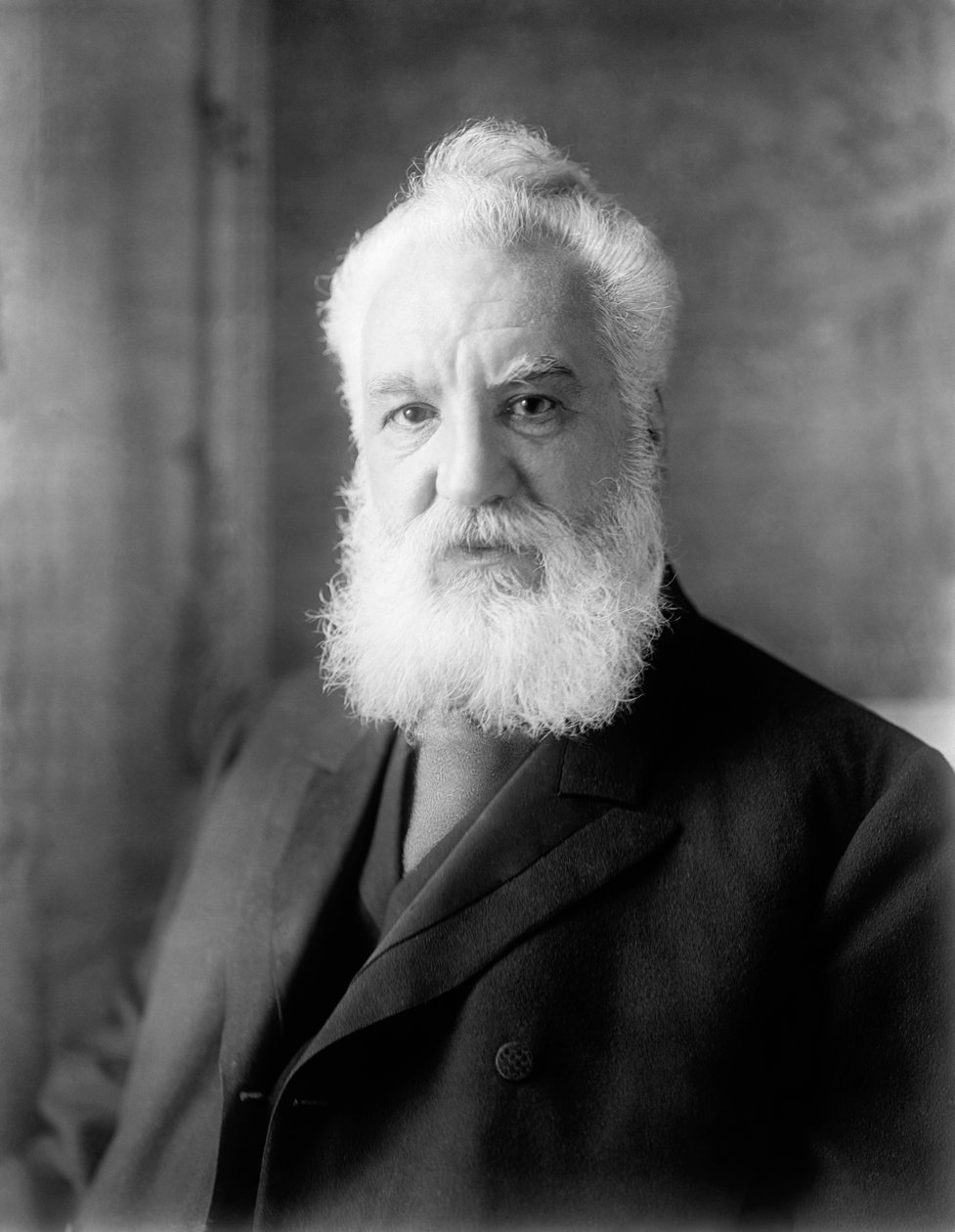 Alexander Graham Bell, Yhdysvallat, noin 1918 (s/w-kuva). tekijältä Unbekannter Künstler